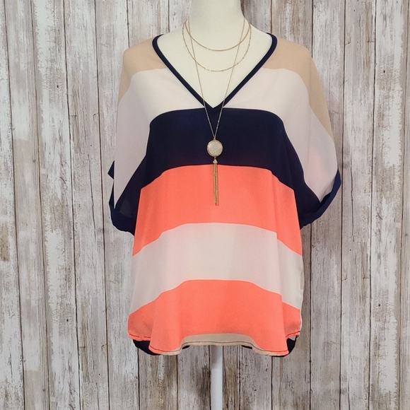 Women's lightweight blouse - Picture 1 of 10